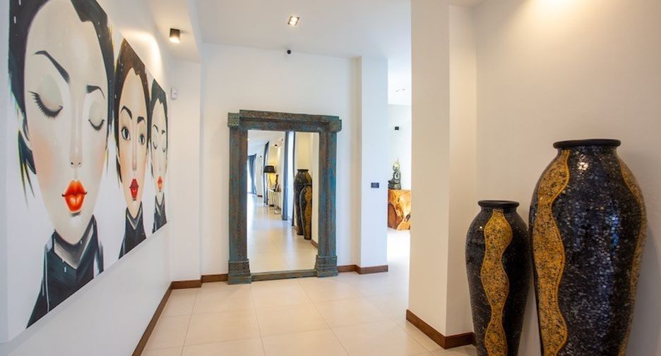 For sale 6 bedrooms house in Hua Hin, Prachuap Khiri Khan