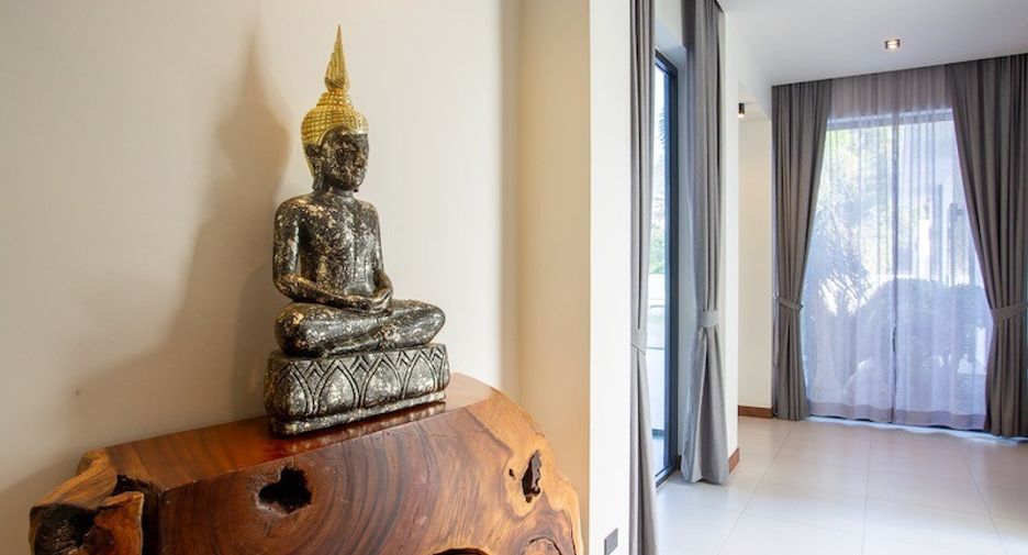 For sale 6 bedrooms house in Hua Hin, Prachuap Khiri Khan