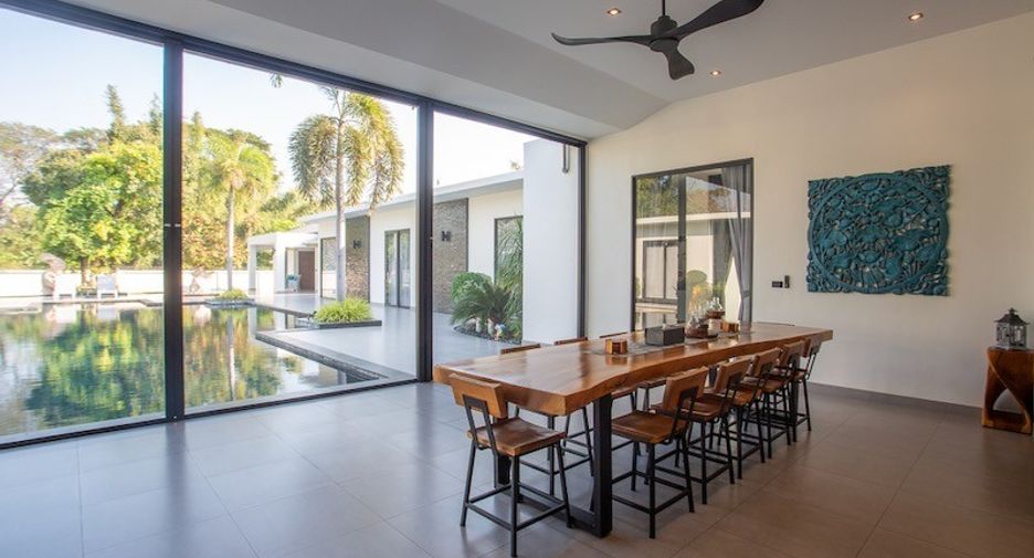 For sale 6 bedrooms house in Hua Hin, Prachuap Khiri Khan