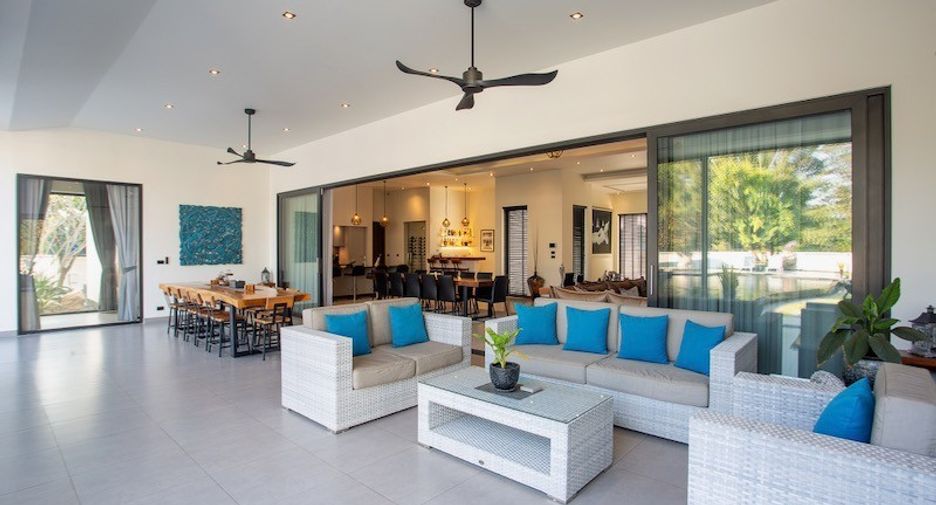 For sale 6 bedrooms house in Hua Hin, Prachuap Khiri Khan