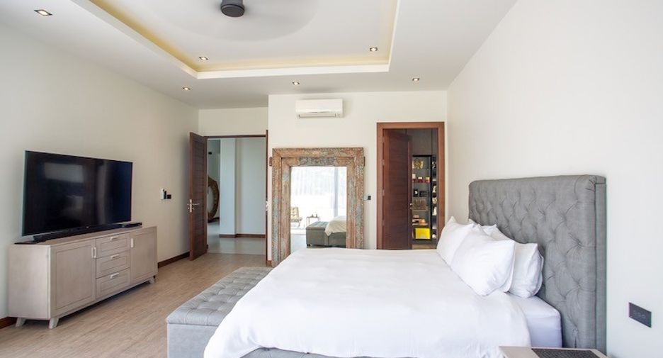 For sale 6 bedrooms house in Hua Hin, Prachuap Khiri Khan