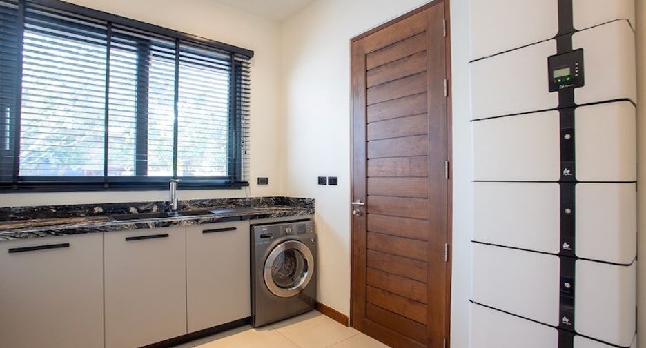 For sale 6 bedrooms house in Hua Hin, Prachuap Khiri Khan