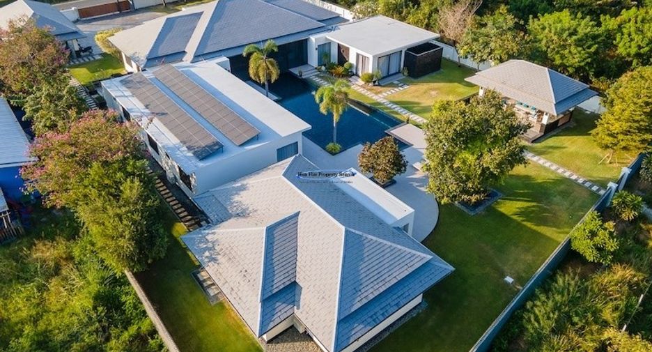 For sale 6 bedrooms house in Hua Hin, Prachuap Khiri Khan