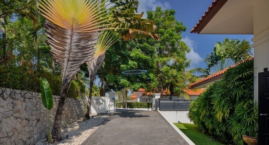 For sale 3 bedrooms house in Hua Hin, Prachuap Khiri Khan
