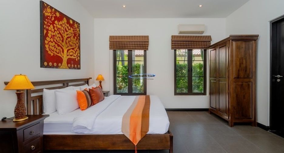 For sale 3 bedrooms house in Hua Hin, Prachuap Khiri Khan