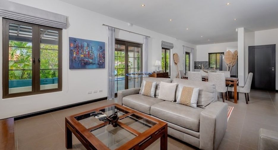 For sale 3 bedrooms house in Hua Hin, Prachuap Khiri Khan