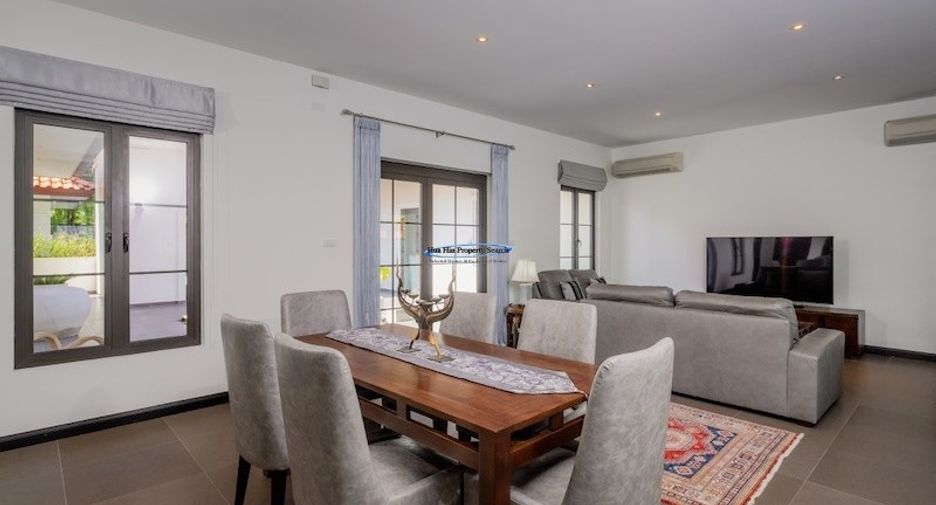 For sale 3 bedrooms house in Hua Hin, Prachuap Khiri Khan
