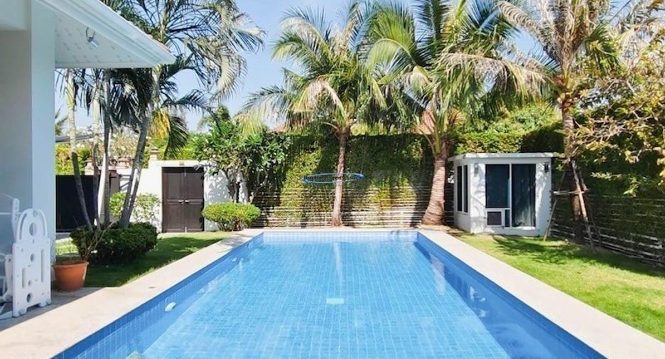 For sale 3 bedrooms house in Hua Hin, Prachuap Khiri Khan