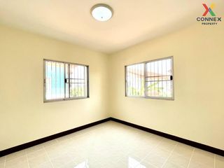 For sale 3 bed townhouse in Mueang Samut Sakhon, Samut Sakhon
