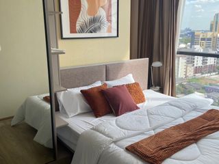 For rent 2 bed condo in Khlong Toei, Bangkok