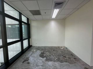 For rent 1 bed office in Bang Rak, Bangkok