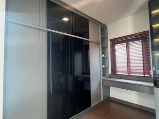 For rent and for sale 4 bed house in Bang Phli, Samut Prakan