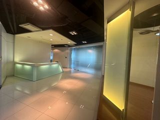 For rent 1 Beds office in Khlong Toei, Bangkok
