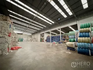 For rent warehouse in Bang Bua Thong, Nonthaburi