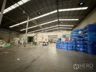 For rent warehouse in Bang Bua Thong, Nonthaburi