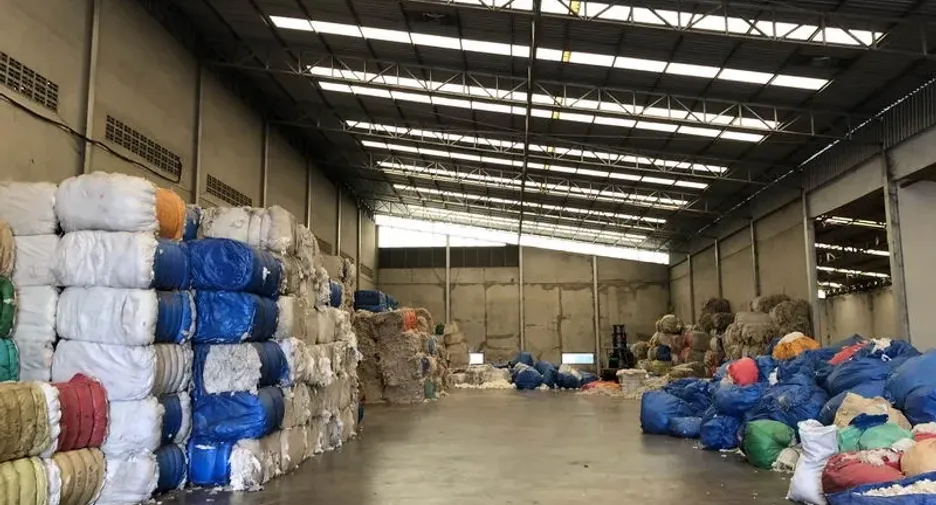 For rent warehouse in Bang Bua Thong, Nonthaburi