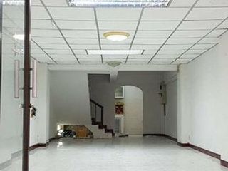 For rent そして for sale 1 Beds office in Bang Na, Bangkok