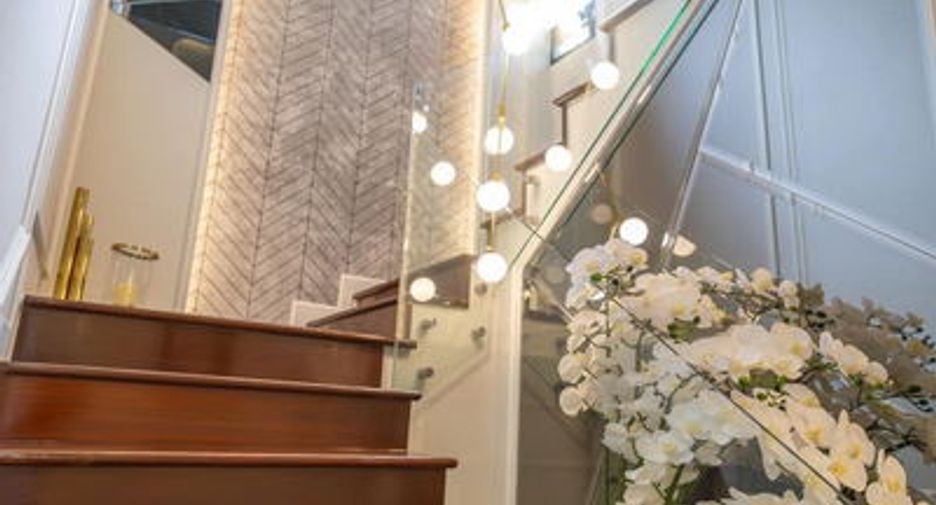 For sale 4 bed house in Pak Kret, Nonthaburi