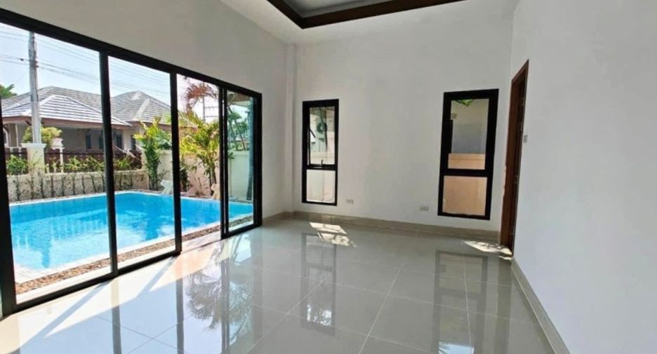 For sale 3 bedrooms house in Huay Yai, Pattaya