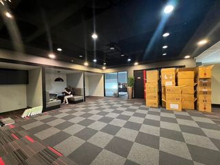 For rent 1 bed office in Huai Khwang, Bangkok