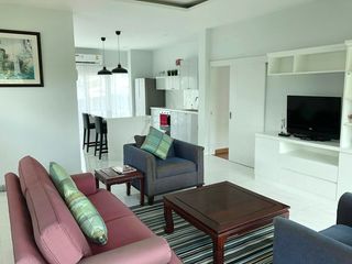 For rent and for sale 4 bed house in Huai Khwang, Bangkok