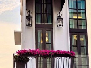 For sale 3 bed townhouse in Watthana, Bangkok