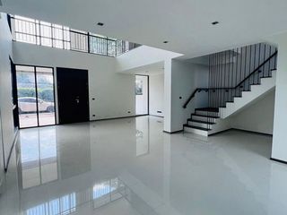 For sale 1 bed office in Lat Phrao, Bangkok