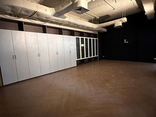 For rent 1 Beds office in Khlong Toei, Bangkok