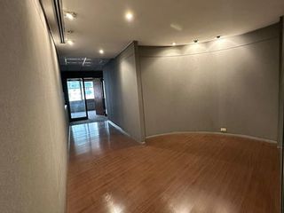 For rent 1 Beds office in Khlong Toei, Bangkok