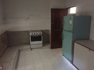 For sale 5 bed office in Khlong Toei, Bangkok