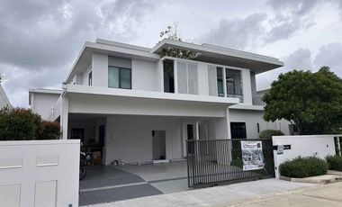 For rent 4 bed house in Bang Phli, Samut Prakan