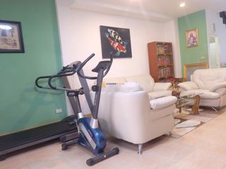 Casa en alquiler y en venta de 2 habitaciones en Bang Lamung, Chonburi
