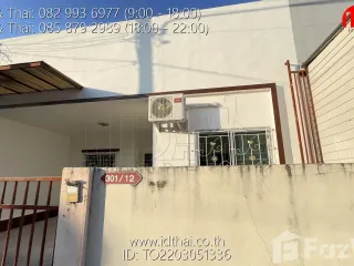 For sale 2 bed townhouse in Mueang Udon Thani, Udon Thani