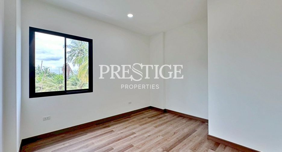 Haus zum Kauf mit 3 Zimmer in Bang Lamung, Chonburi