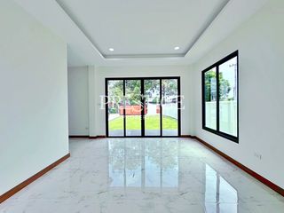 Haus zum Kauf mit 3 Zimmer in Bang Lamung, Chonburi