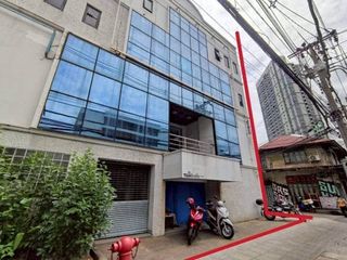 For rent 1 Beds office in Khlong Toei, Bangkok