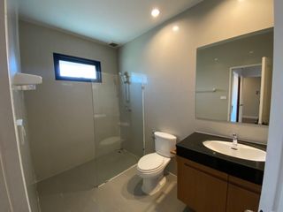 For rent 4 bed villa in Khlong Toei, Bangkok