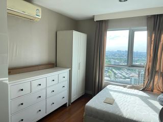 For sale 6 bed condo in Huai Khwang, Bangkok