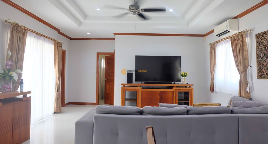Haus zur Miete und zum Kauf mit 4 Zimmer in Bang Lamung, Chonburi