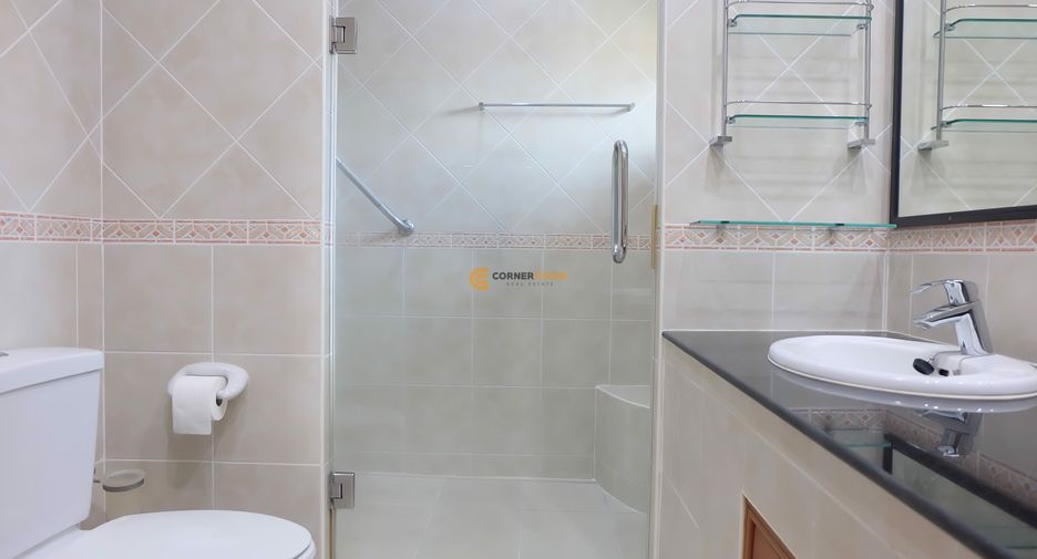 Haus zur Miete und zum Kauf mit 4 Zimmer in Bang Lamung, Chonburi