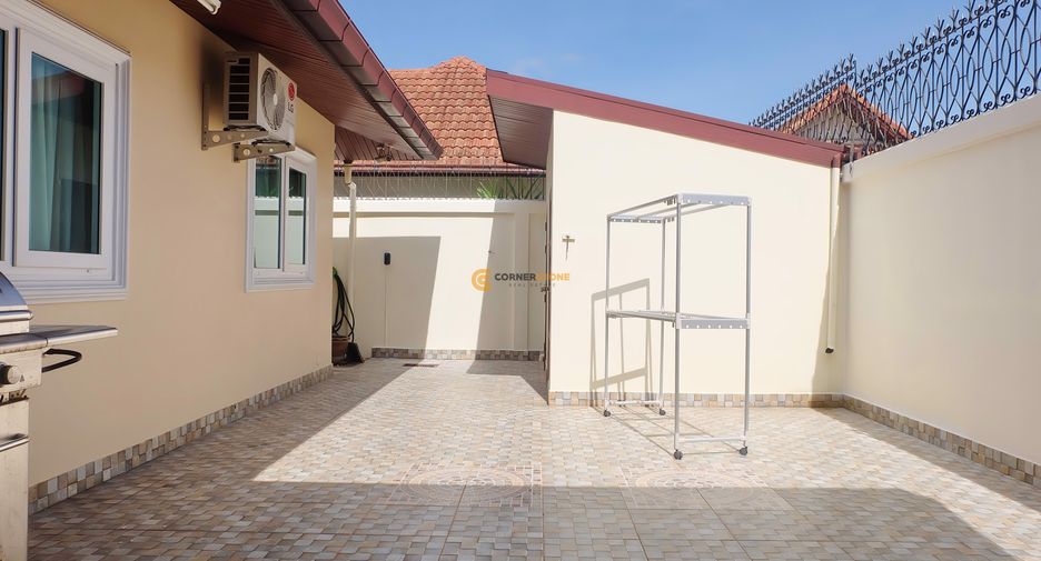 Haus zur Miete und zum Kauf mit 4 Zimmer in Bang Lamung, Chonburi