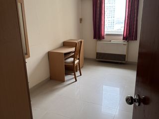 For sale 3 bed apartment in Yan Nawa, Bangkok