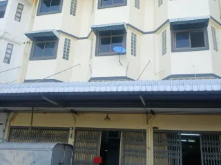 For rent 3 Beds townhouse in Bang Bon, Bangkok