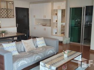 For sale 3 bed condo in Huai Khwang, Bangkok