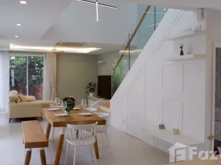 For rent 4 bed villa in San Kamphaeng, Chiang Mai