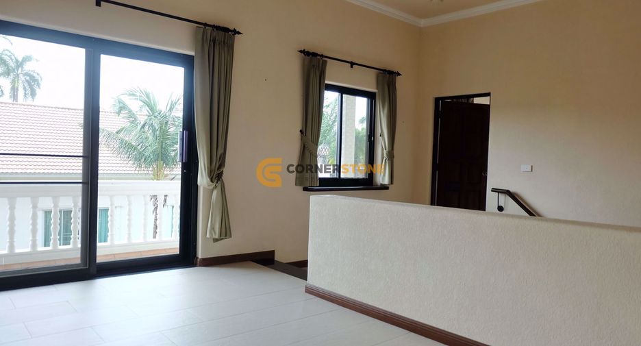 For rent and for sale 4 bedrooms house in East Pattaya, Pattaya