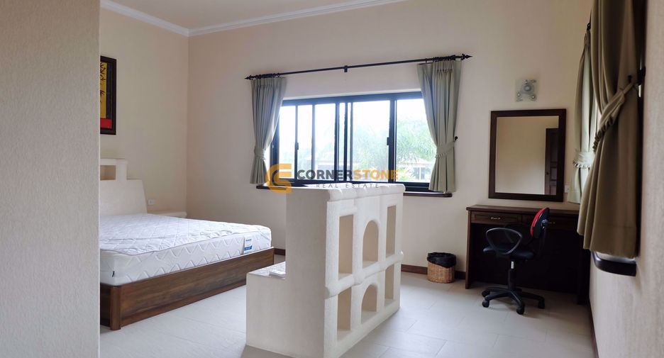 For rent and for sale 4 bedrooms house in East Pattaya, Pattaya