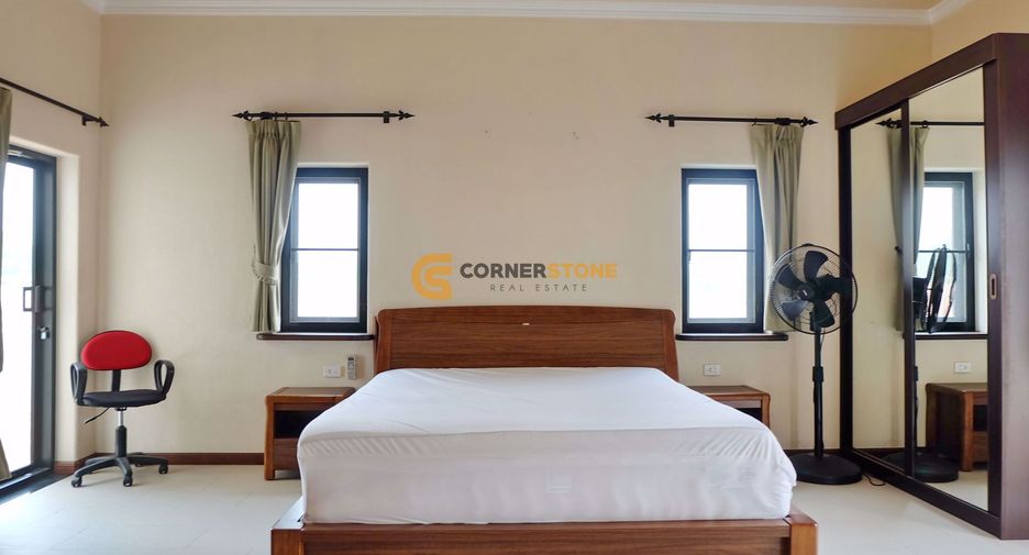 For rent and for sale 4 bedrooms house in East Pattaya, Pattaya