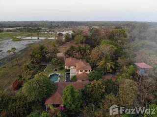 For sale 6 Beds villa in Mueang Surin, Surin
