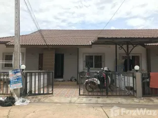 For sale 2 bed townhouse in Kantharawichai, Maha Sarakham